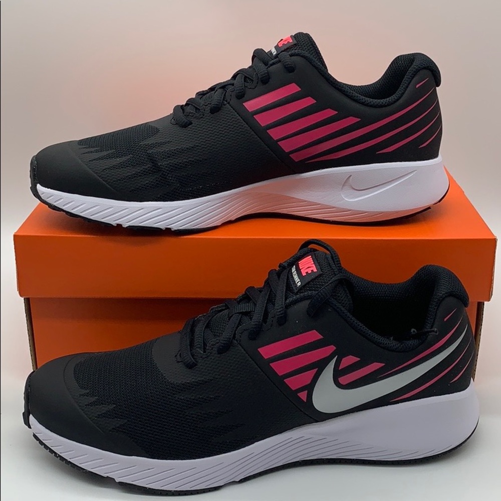 • NIKE STAR RUNNER (GS) black/metallic-silver - Picture 1 of 16